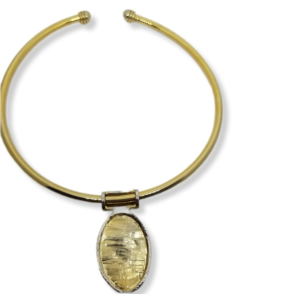 VINTAGE MODERNIST STATEMENT GOLDTONE COLLAR NECKLACE WITH RED ENAMEL PENDANT - Picture 6 of 7